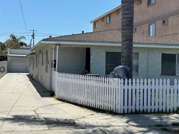 1510 W 227th