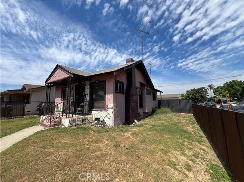 1201 W 71st, Los Angeles CA 90044