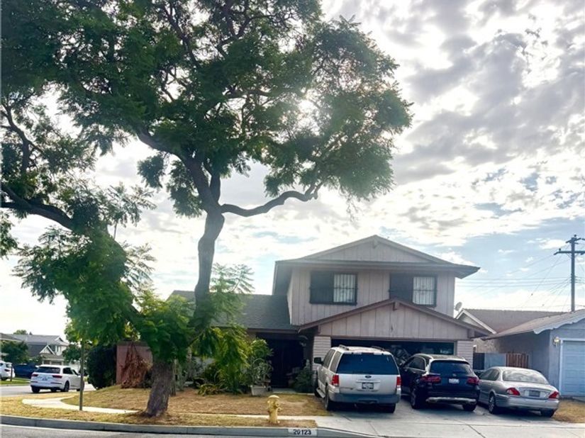 20123 Camba, Carson CA 90746