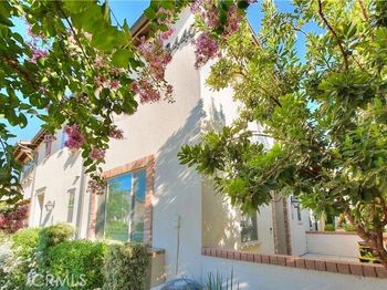 3440 E Santa Clara