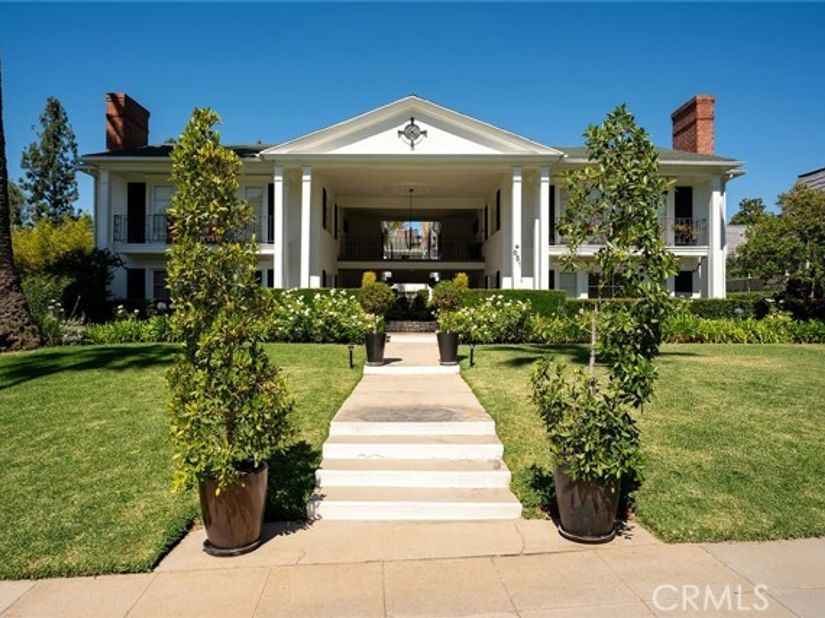 681 S Orange Grove 3, Pasadena CA 91105