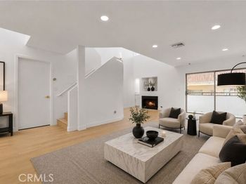 6036 Hazelhurst #C