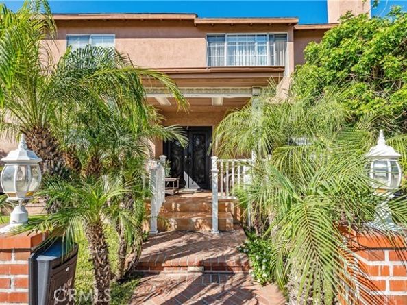 13001 Debby Street, Los Angeles CA 91401