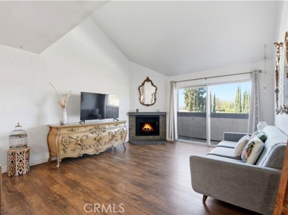 20253 Keswick St 326, Winnetka (los Angeles) CA 91306