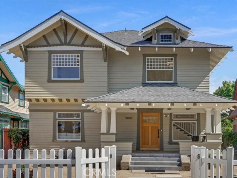 1800 S Oxford, Los Angeles CA 90006