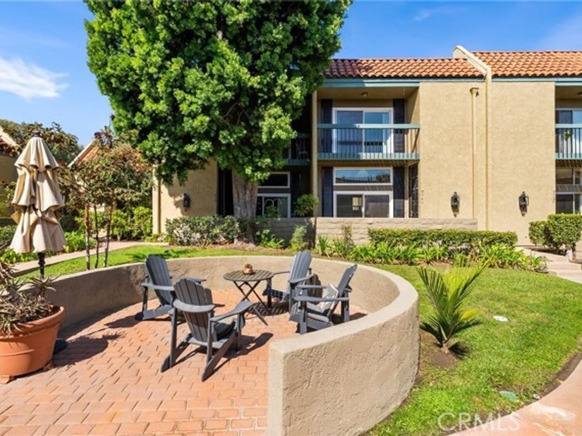 974 Palo Verde, Long Beach CA 90815