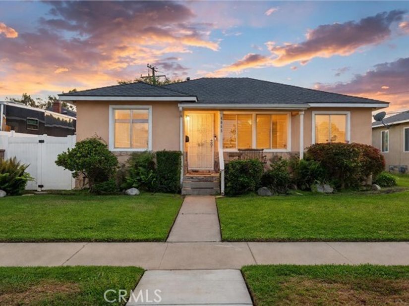 4945 Adenmoor, Lakewood CA 90713
