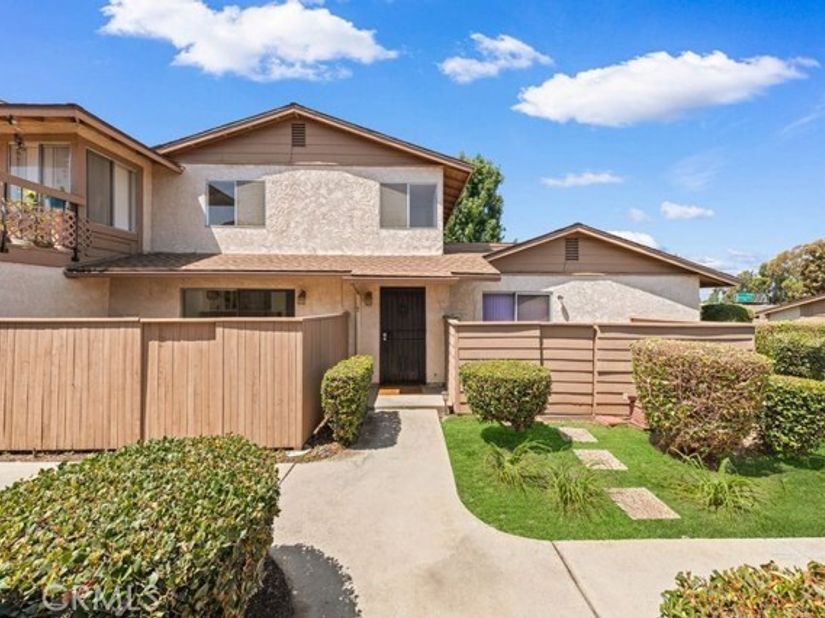 1416 Countrywood 96, Hacienda Heights CA 91745