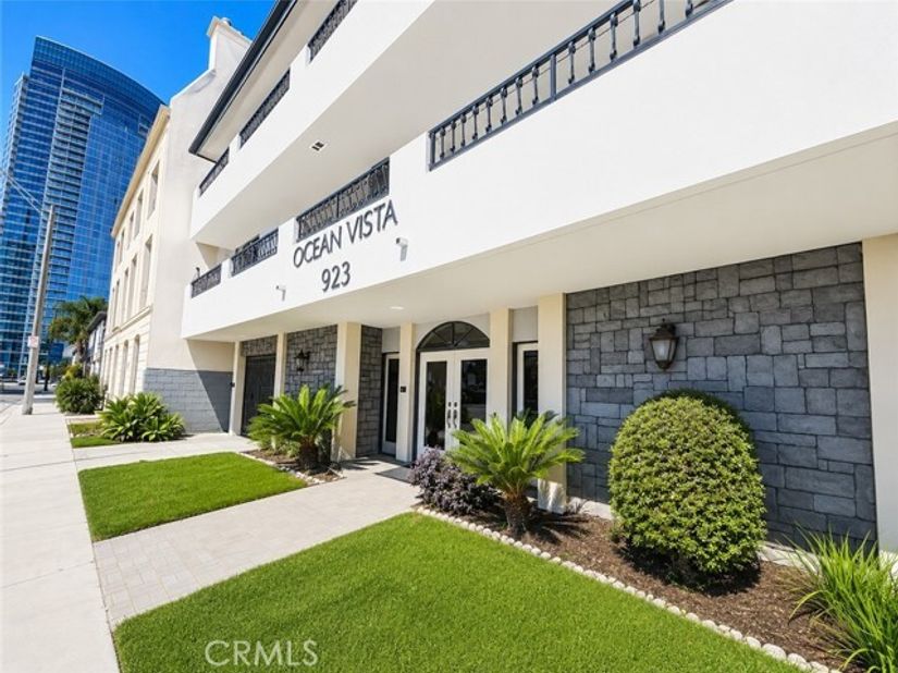 923 E Ocean 5, Long Beach CA 90802