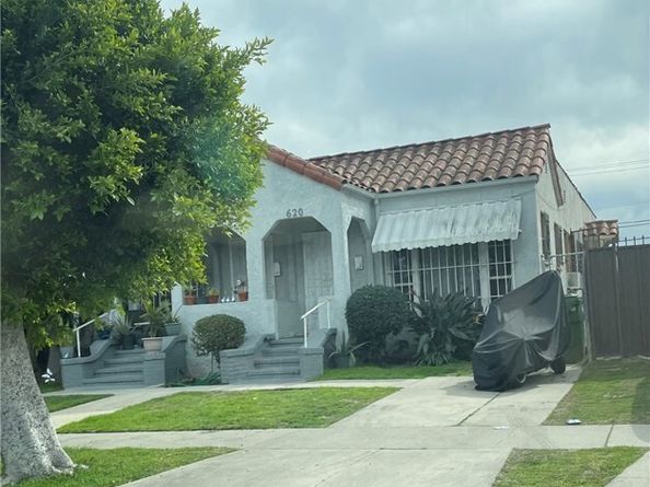 620 E 84th Street, Los Angeles CA 90001