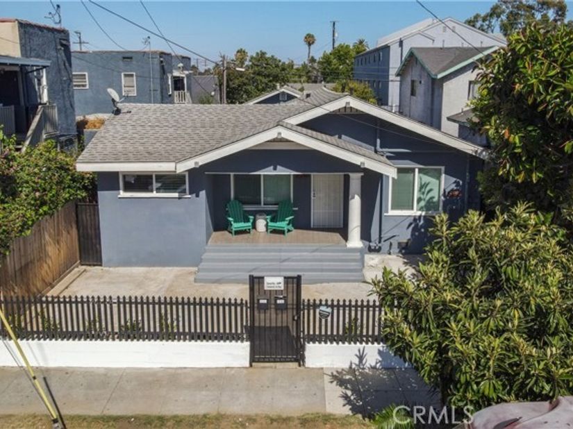 932 Walnut, Long Beach CA 90813