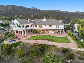 1464 Via Cresta