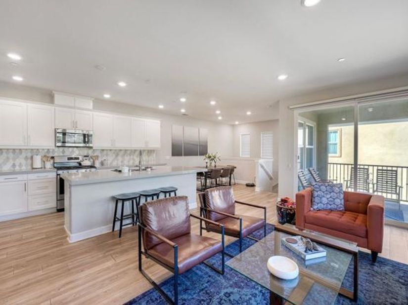 10862 Everly Way, San Diego CA 92129