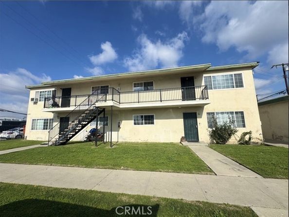 6300 Paramount Boulevard, Long Beach CA 90805