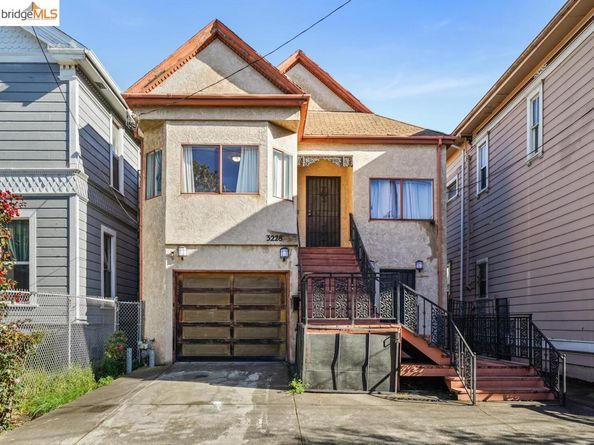 3228 Magnolia St, Oakland CA 94608