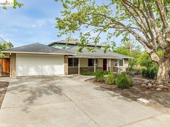 2020 Elinora Dr