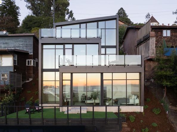 1136 Keith Ave, Berkeley CA 94708