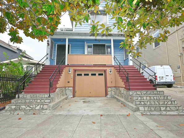 672 33Rd St, Oakland CA 94609