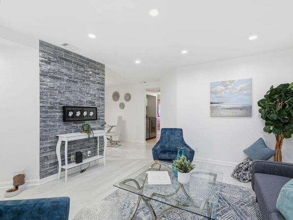 46762 Winema Cmn, Fremont CA 94539