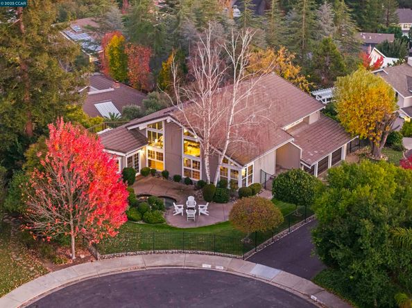 392 Paraiso Dr, Danville CA 94526