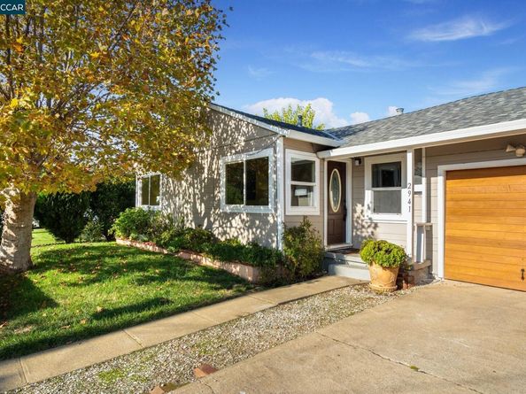 2941 Crawford St, Concord CA 94518