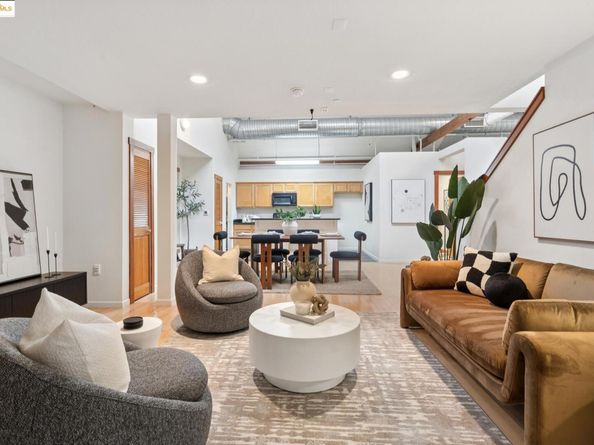 530 E 8Th St 207, Oakland CA 94606