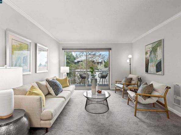 590 El Dorado Ave 214, Oakland CA 94611
