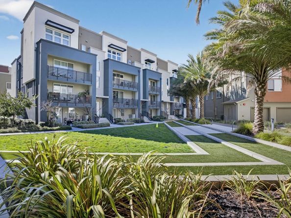 5425 Melissa Ln 221, Dublin CA 94568