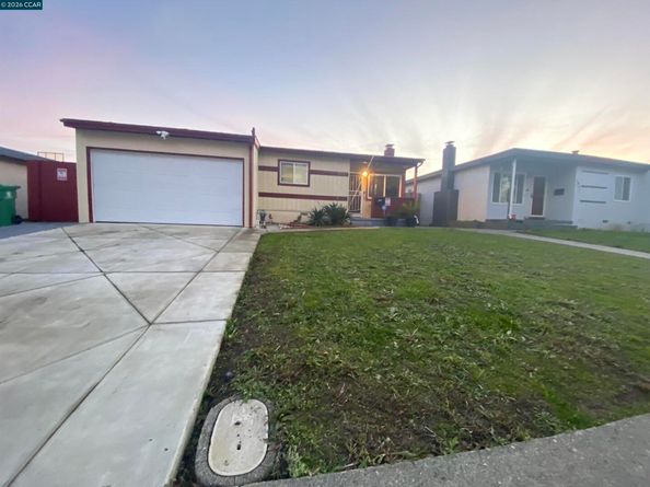 2956 Mckenzie Dr, Richmond CA 94806