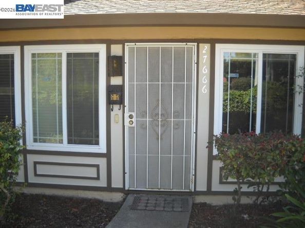 27666 Del Norte Ct, Hayward CA 94545