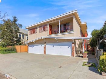 2550 Damuth St
