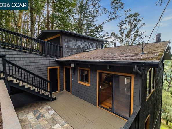 7875 Skyline Blvd, Oakland CA 94611