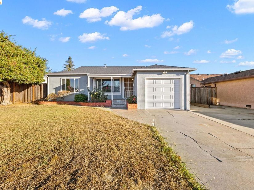 2240 Lessley Ave, Castro Valley CA 94546