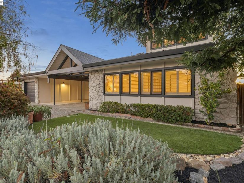 5624 Greenridge Rd, Castro Valley CA 94552