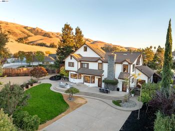 1849 Vinehill Cir