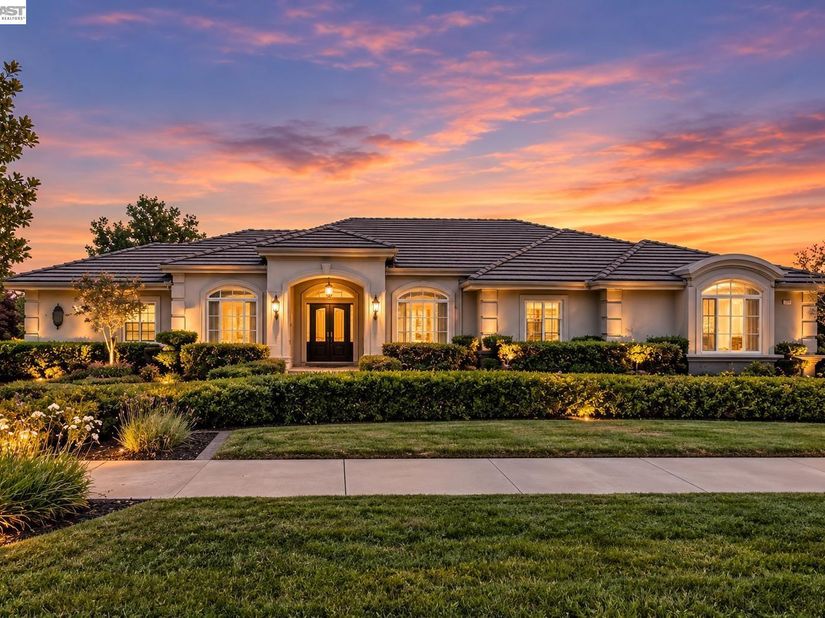 1377 Piemonte Dr, Pleasanton CA 94566