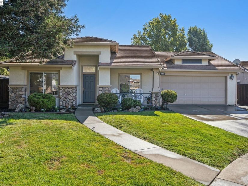 1395 Meadow Ct, Livermore CA 94551