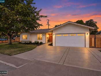 7597 Canterbury Ln