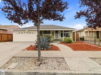 824 Moraga Dr