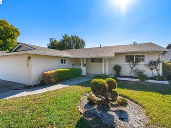 35185 Cabrillo Drive