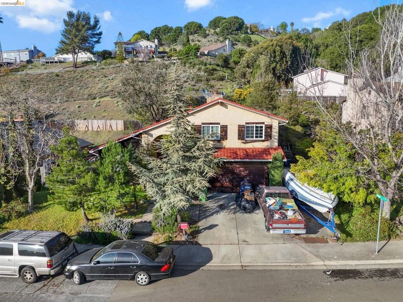 28174 Dobbel Ave, Hayward CA 94542