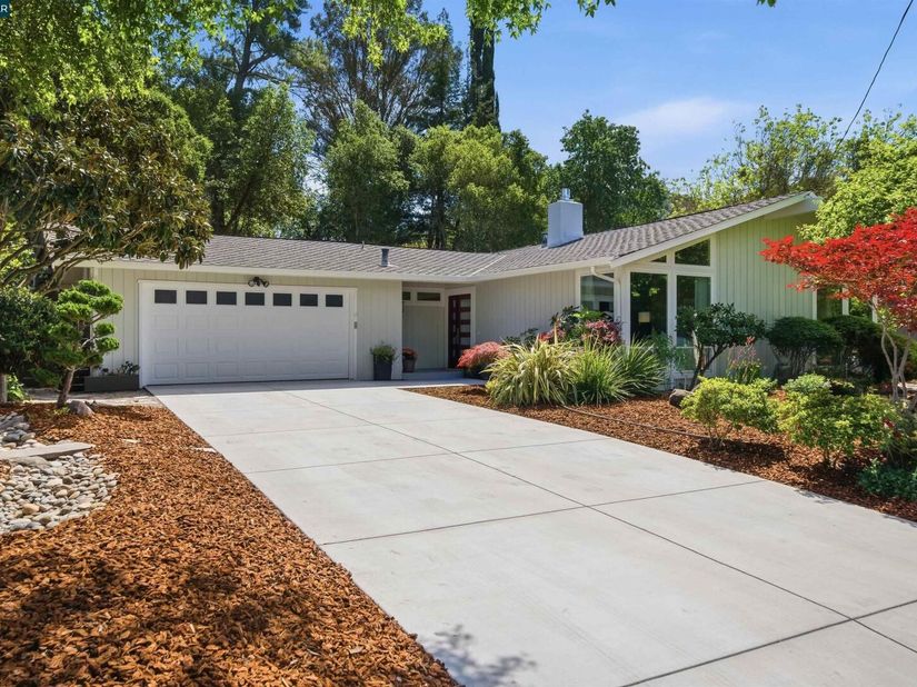 157 Shuey Dr, Moraga CA 94556
