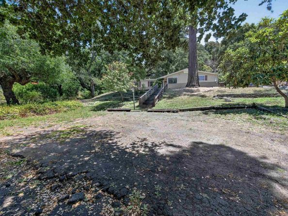 3 Shadow Creek Ln, Orinda CA 94563