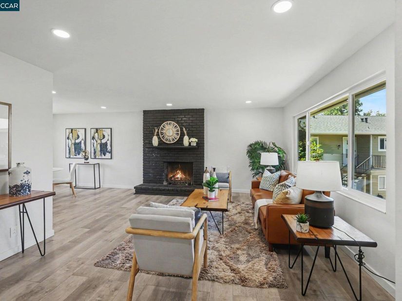 1965 Ascot Dr 6, Moraga CA 94556