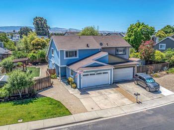5453 Moonflower Way