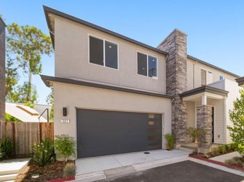 207 Bisque Ct