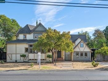 3386 Cowell Rd