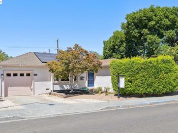 734 Scott Blvd