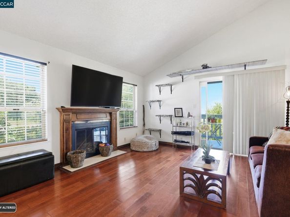624 Primrose Ter, Pinole CA 94564