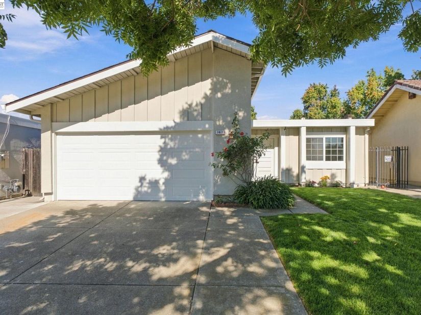 3817 Dryden Rd, Fremont CA 94555